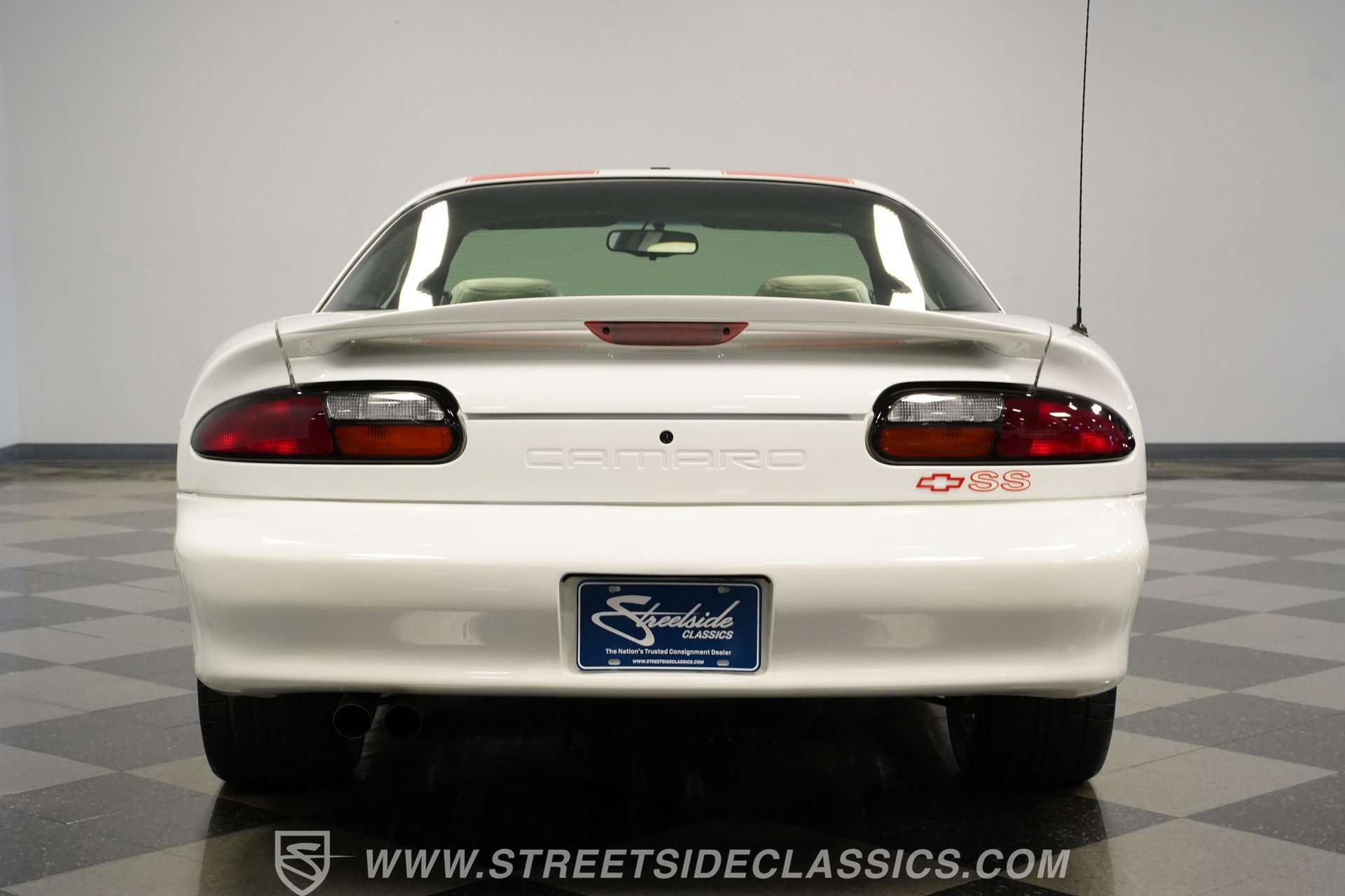 Used 1997 Chevrolet Camaro SS w/ SS Alteration Pkg RWD image 11