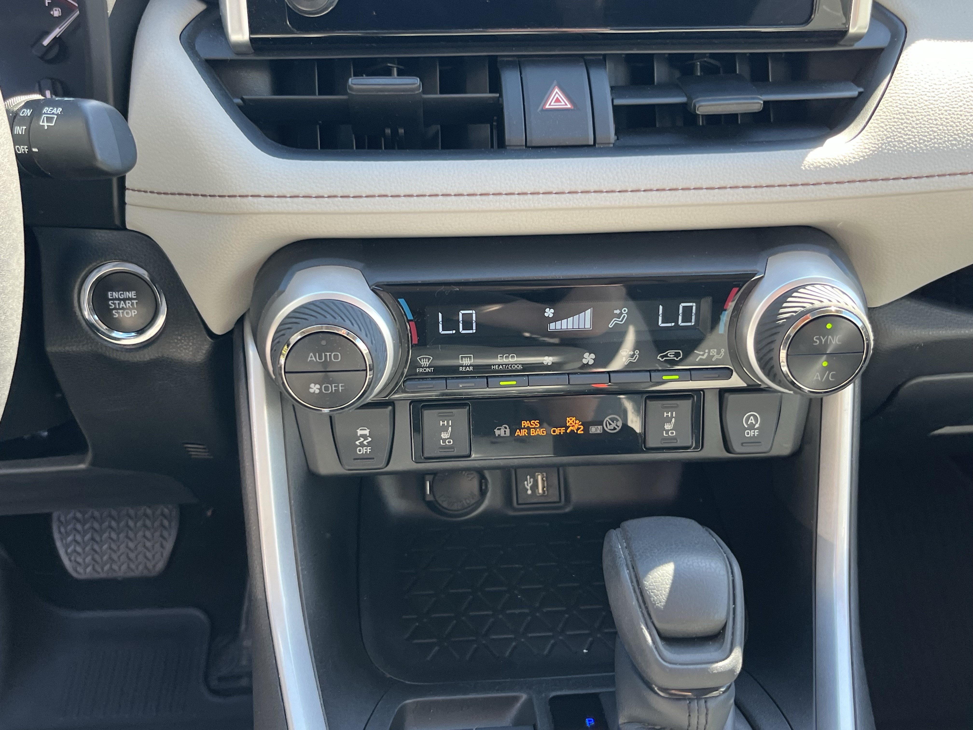 Certified 2023 Toyota RAV4 XLE w/ Convenience Package AWD/4WD image 23