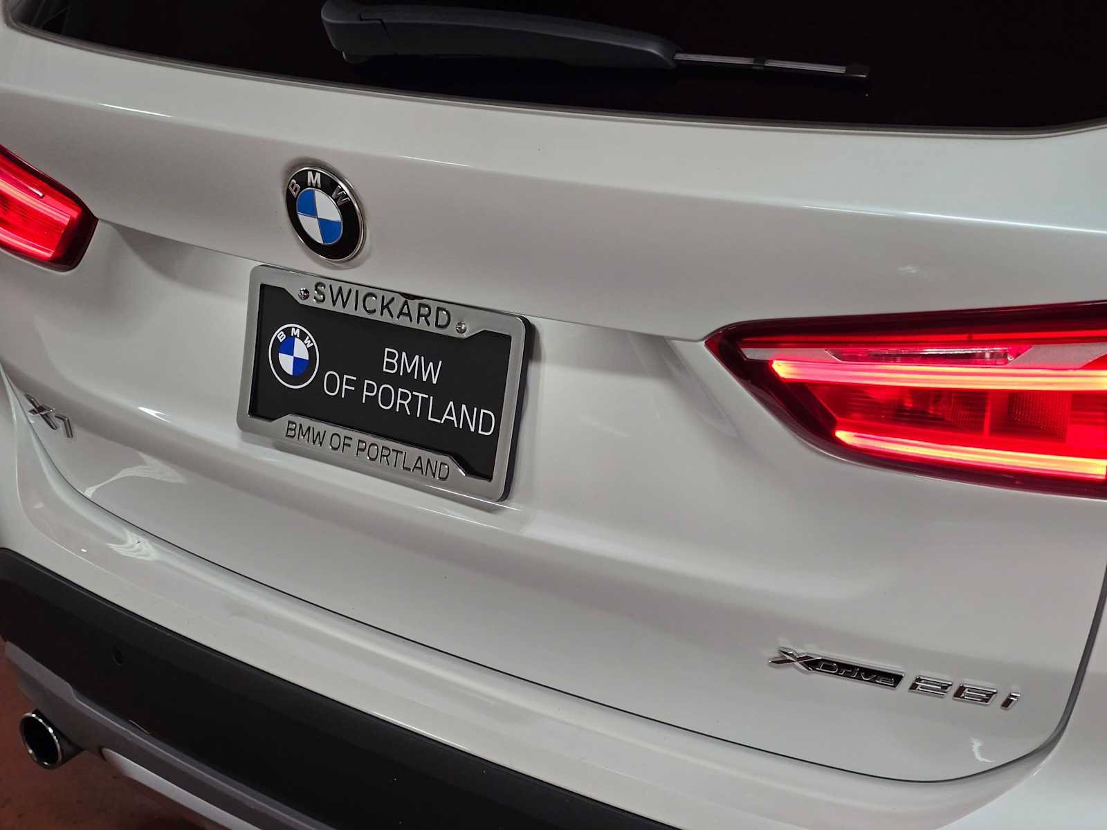 Used 2019 BMW X1 xDrive28i w/ Convenience Package AWD/4WD image 13