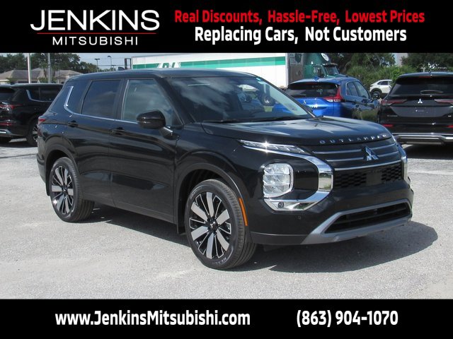 New 2025 Mitsubishi Outlander SE