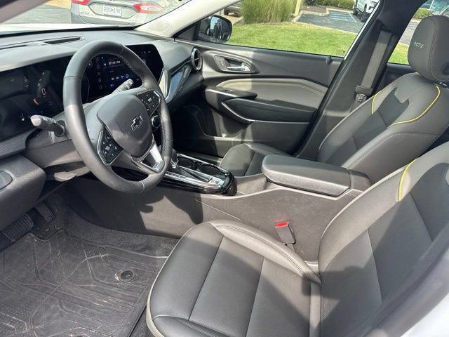 Used 2026 Chevrolet Trax ACTIV w/ Sunroof Package FWD image 7