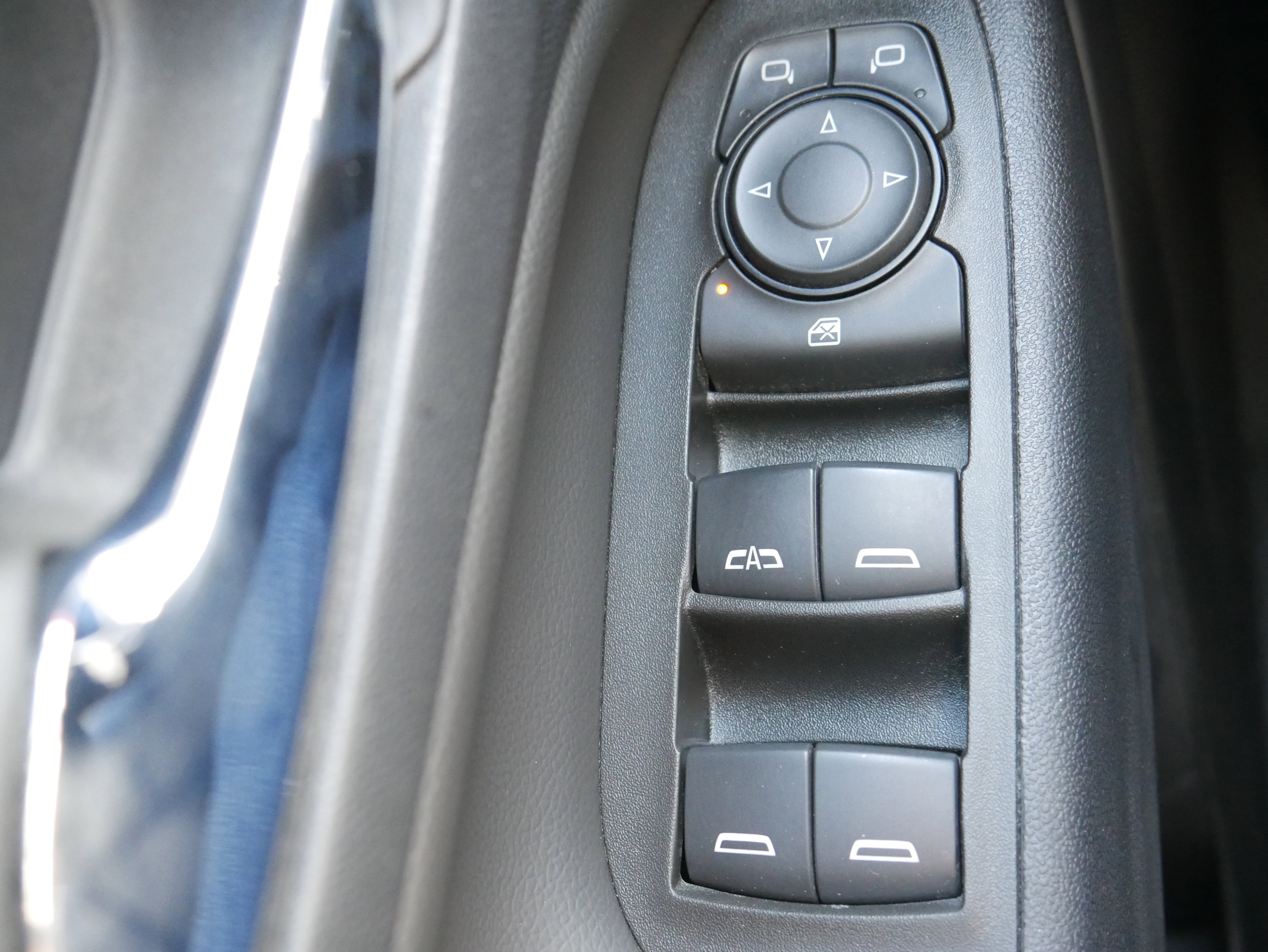 Certified 2023 Chevrolet Equinox LT image 26