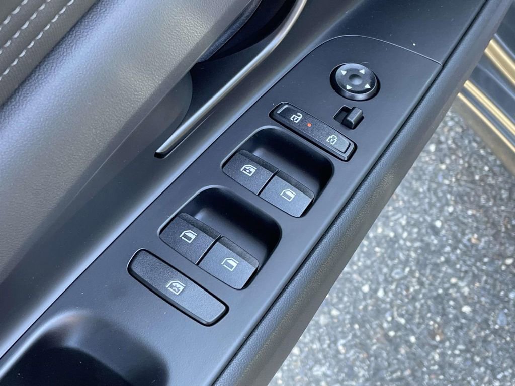 New 2026 Hyundai Elantra Sport image 14