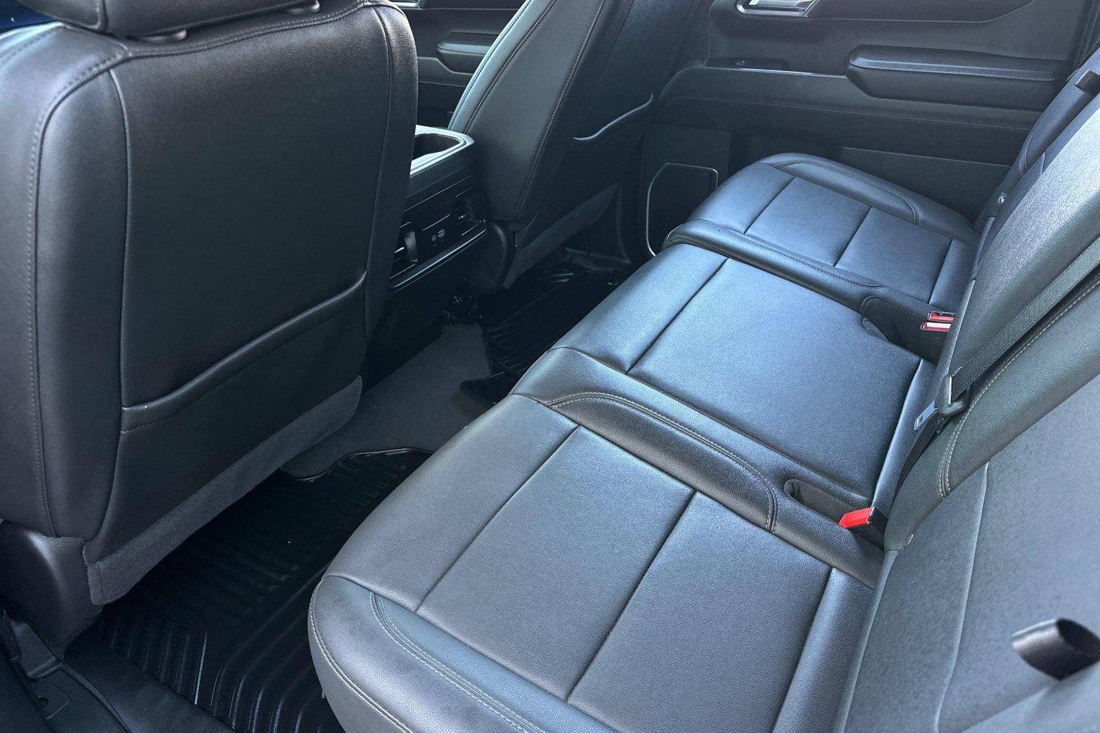 Used 2024 Chevrolet Silverado 1500 RST w/ All Star Edition Plus AWD/4WD image 14