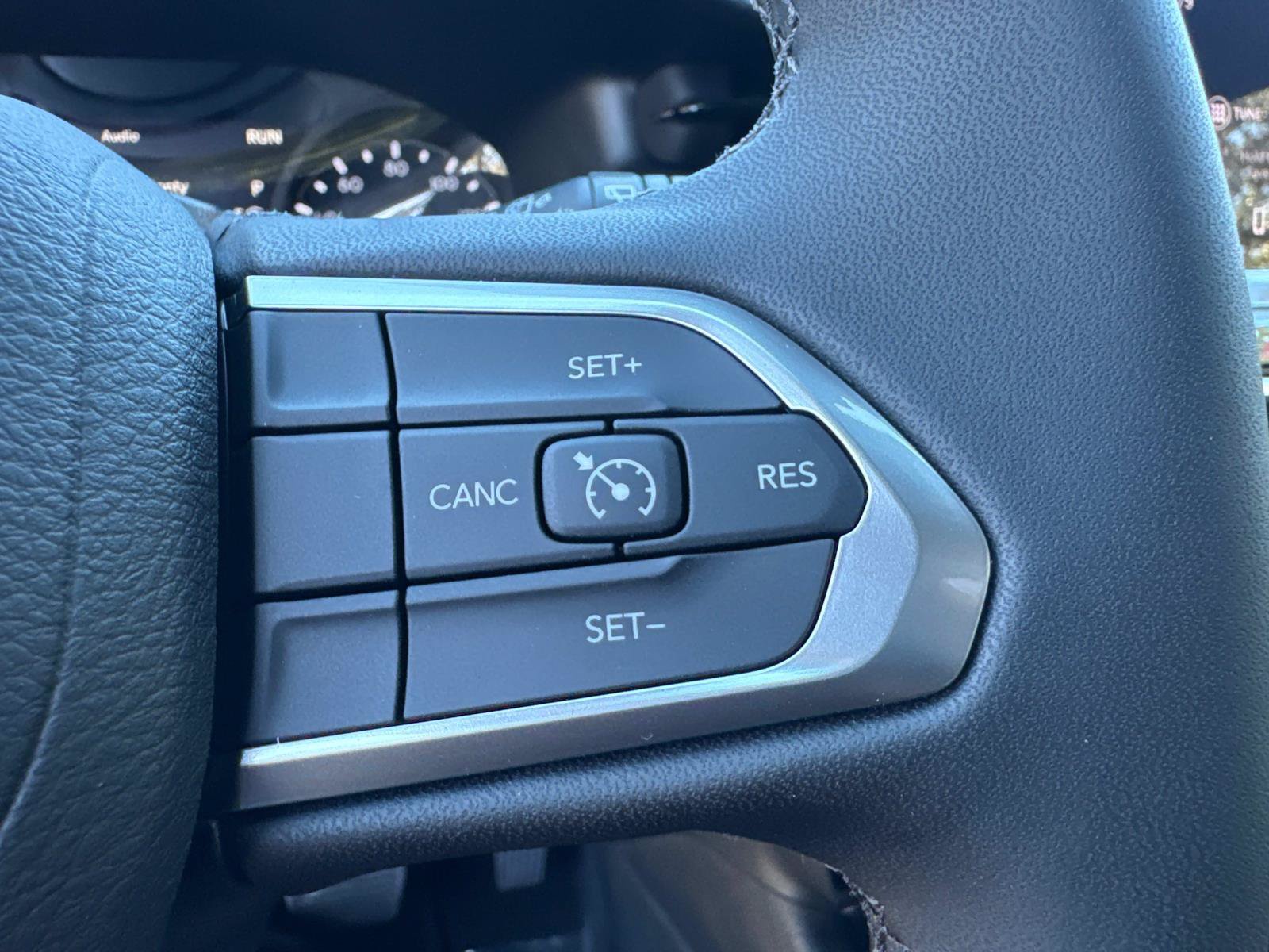 New 2026 Jeep Compass Latitude AWD/4WD image 29