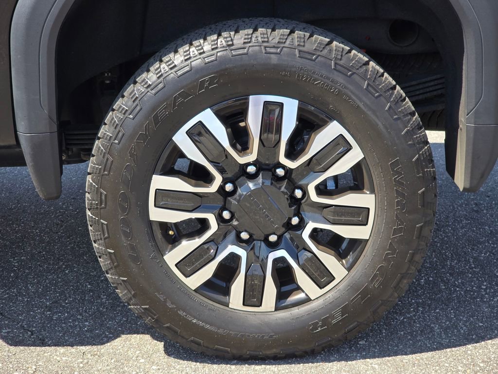 Used 2025 GMC Sierra 2500 Denali Ultimate image 24