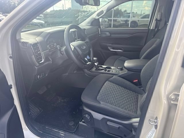Used 2025 Ford Ranger XLT w/ Trailer Tow Package AWD/4WD image 13