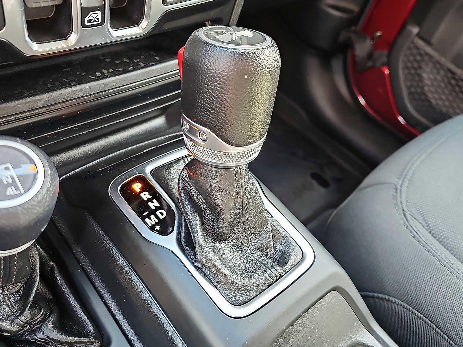 Used 2022 Jeep Wrangler Unlimited Sport image 15