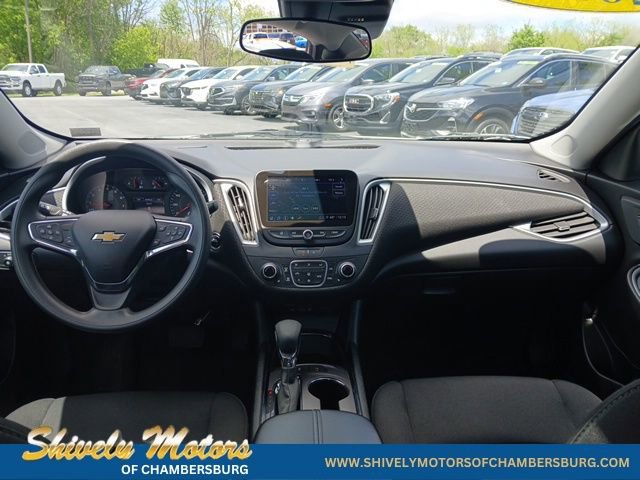 Used 2024 Chevrolet Malibu LT FWD image 11