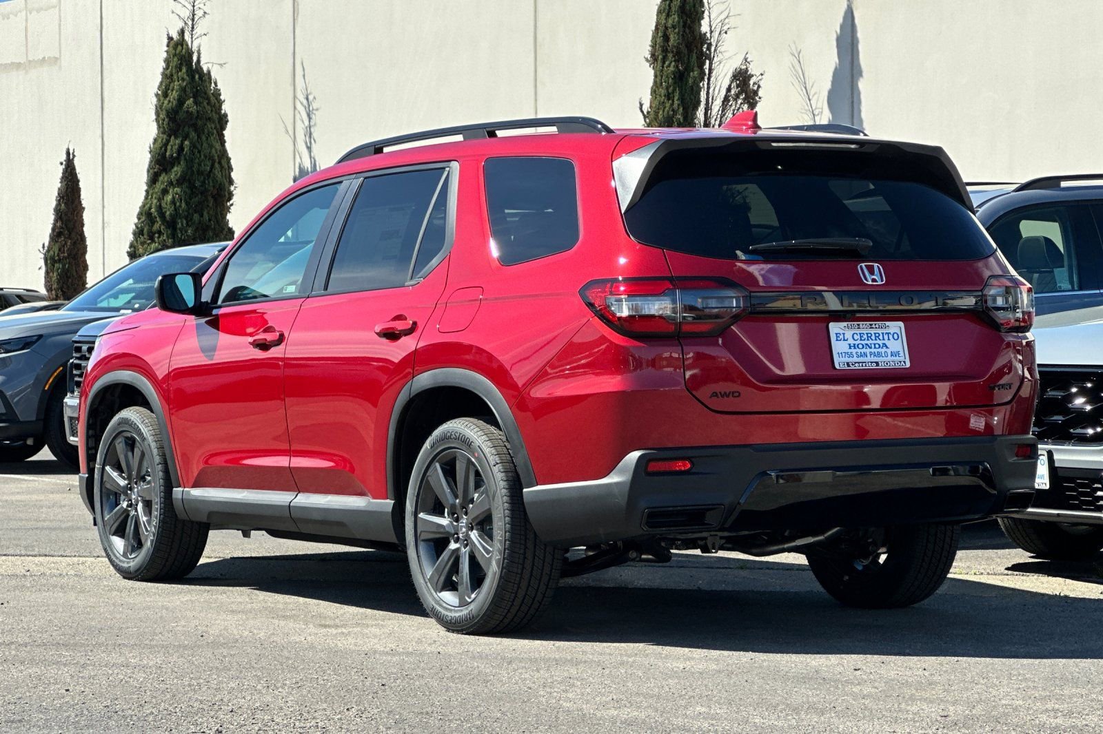New 2026 Honda Pilot Sport image 5