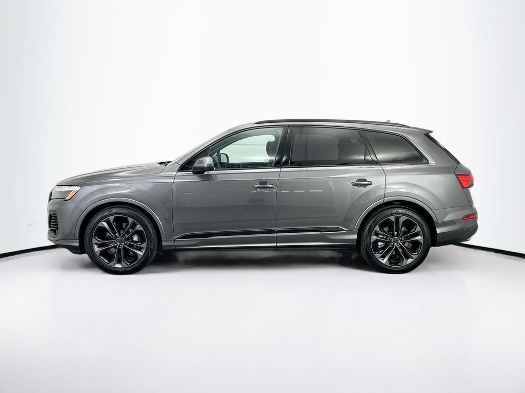 Used 2026 Audi Q7 3.0T Premium Plus w/ Premium Plus Package AWD/4WD image 8