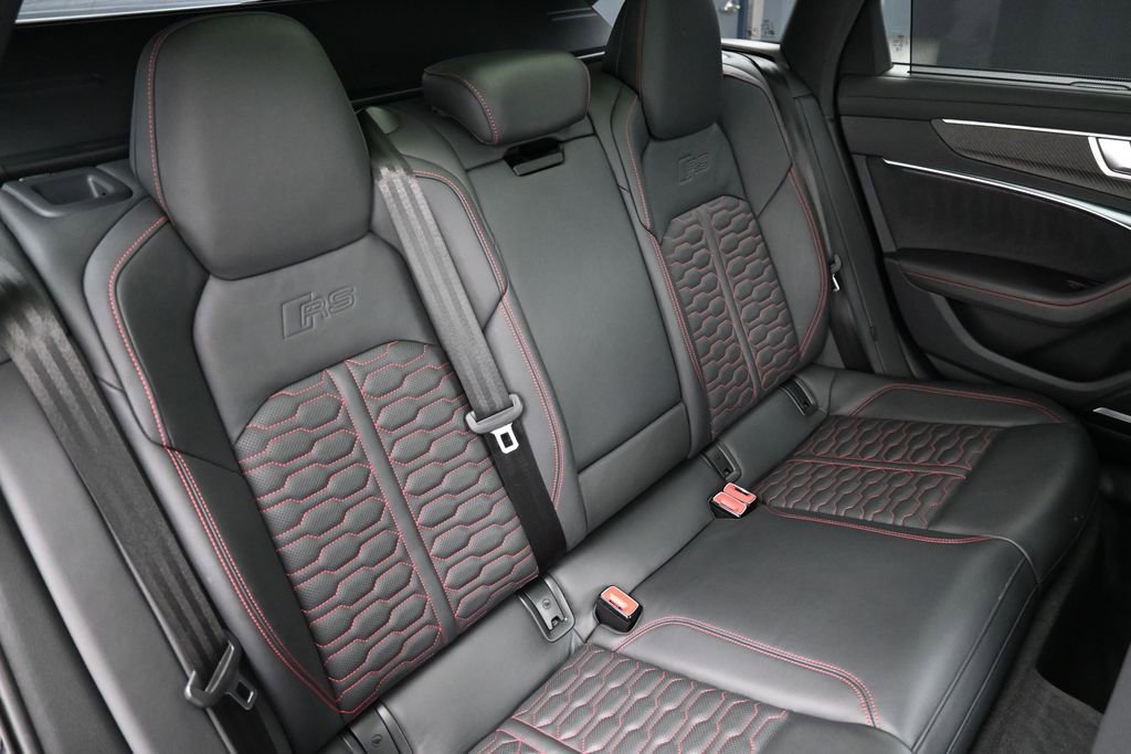 Used 2023 Audi RS 6 AWD/4WD image 27