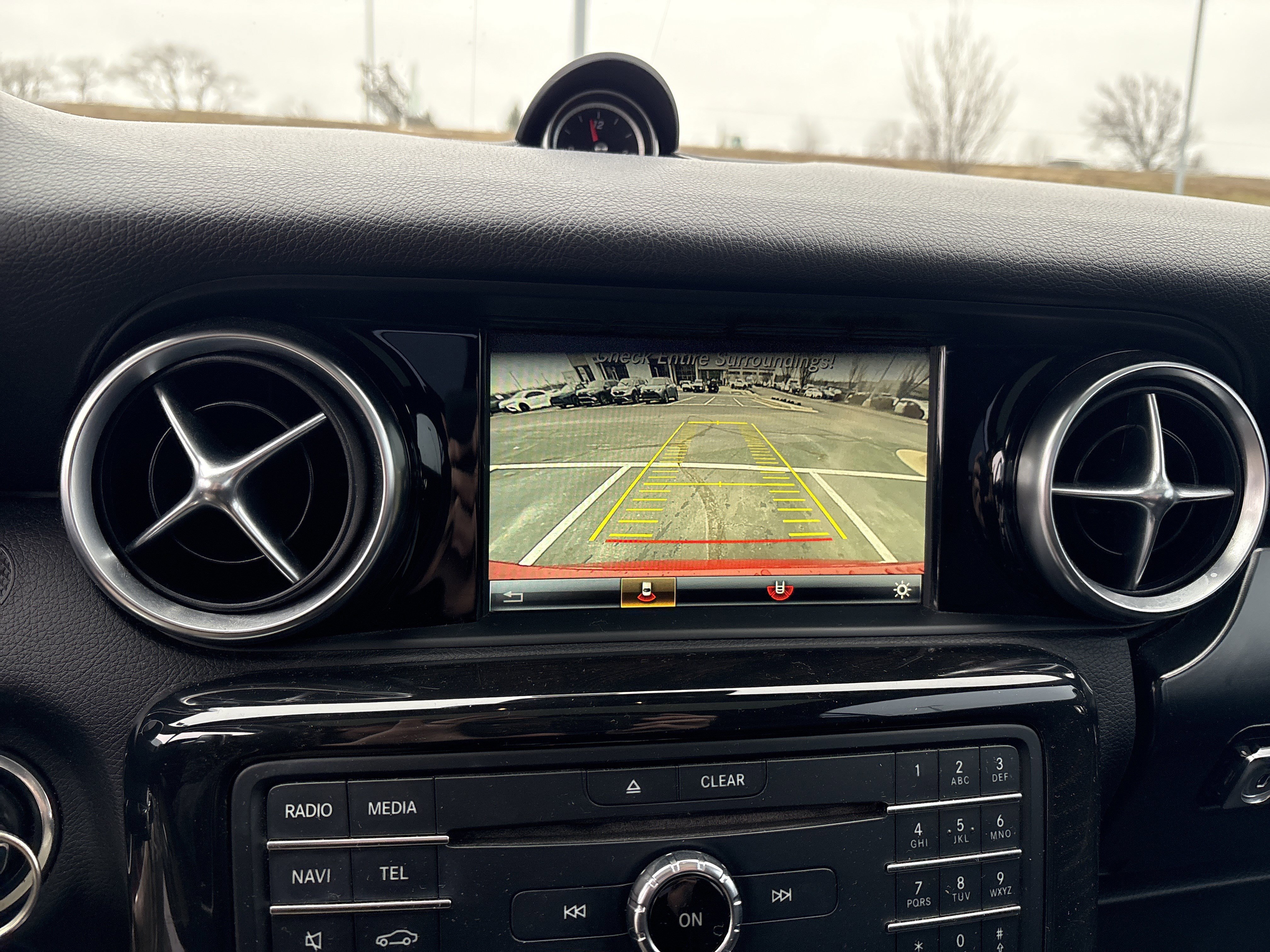 Used 2017 Mercedes-Benz SLC 300 image 29