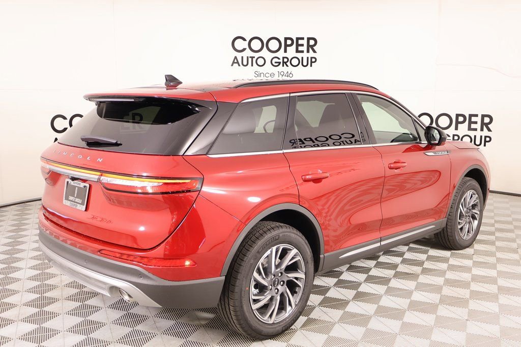 New 2026 Lincoln Corsair Premiere image 21