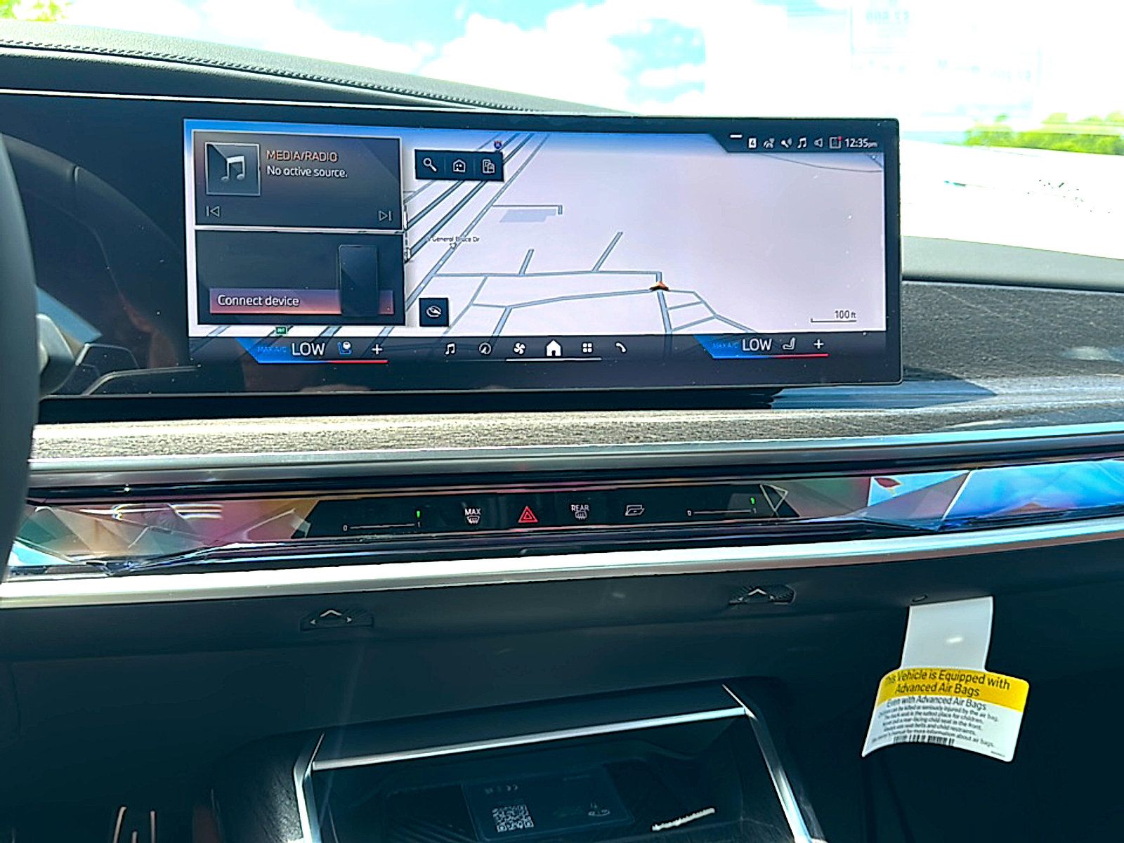 New 2026 BMW 740i w/ Premium Package RWD image 22