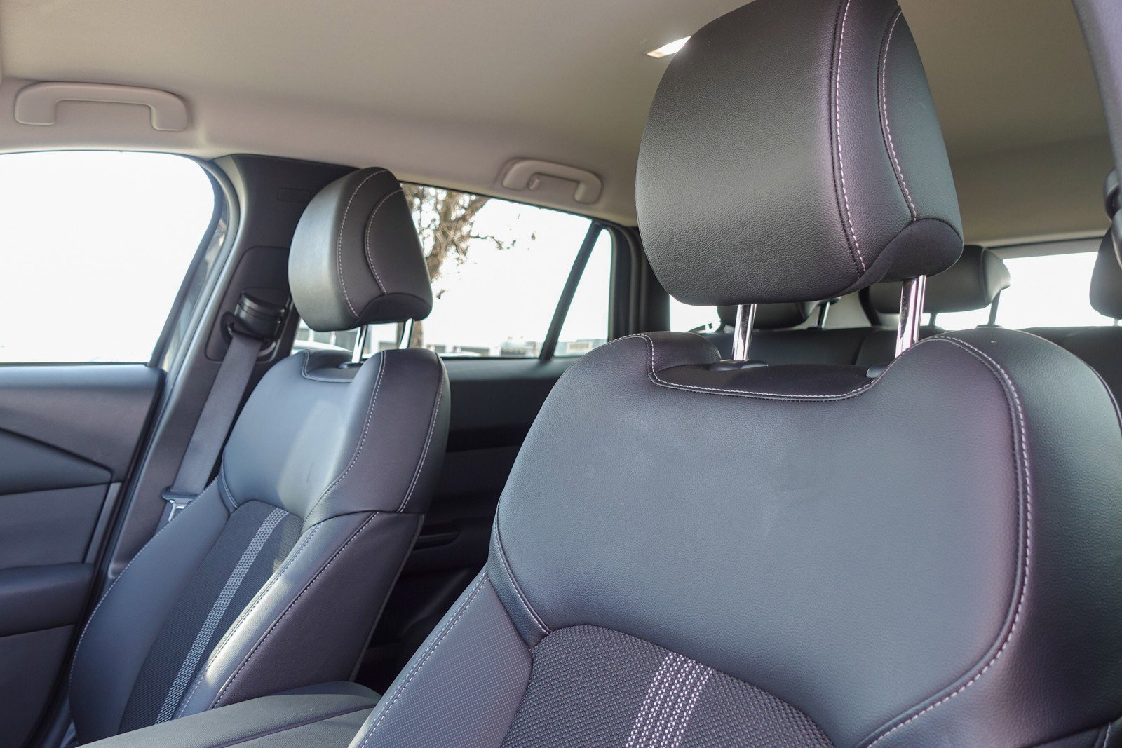 Certified 2025 MAZDA CX-50 2.5 Hybrid w/ Preferred Pkg image 10