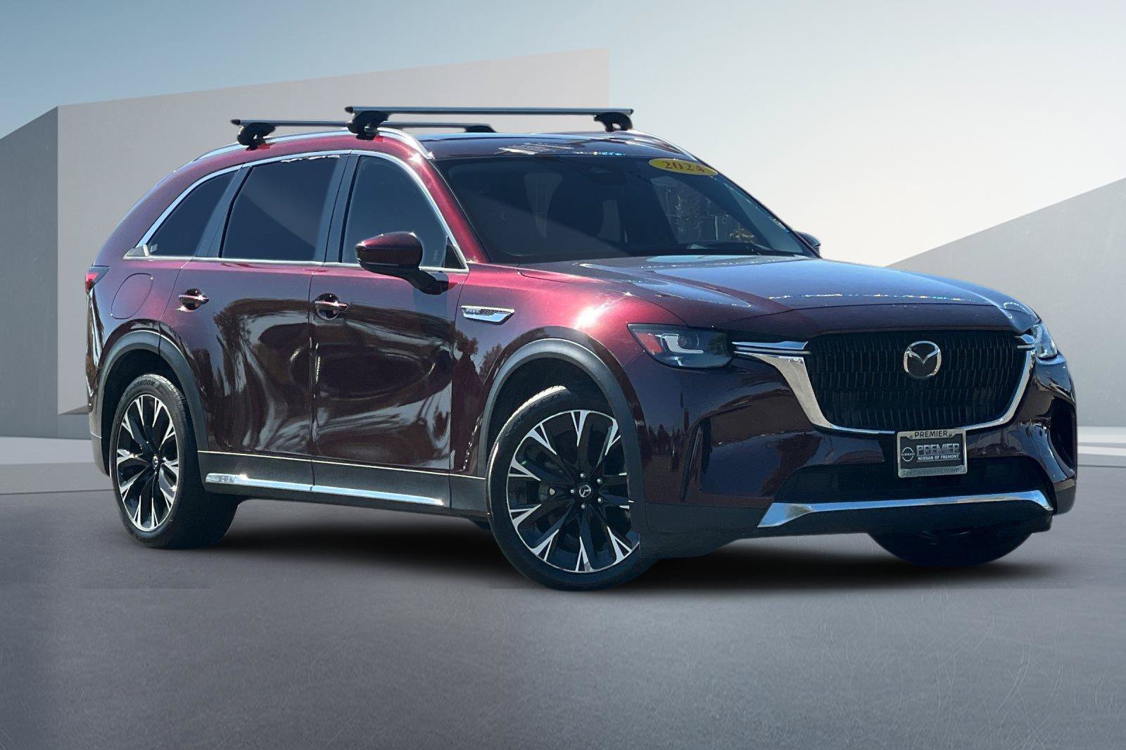 Used 2024 MAZDA CX-90 Plug-In Hybrid w/ Premium Pkg AWD/4WD image 2