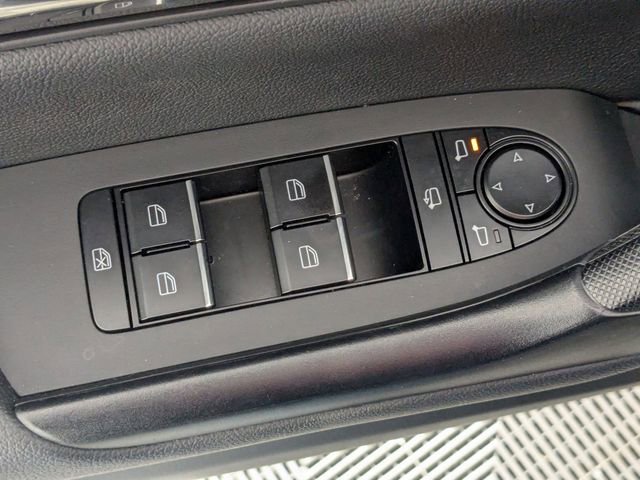 Used 2025 MAZDA CX-50 AWD 2.5 S w/ Premium Plus Pkg image 12