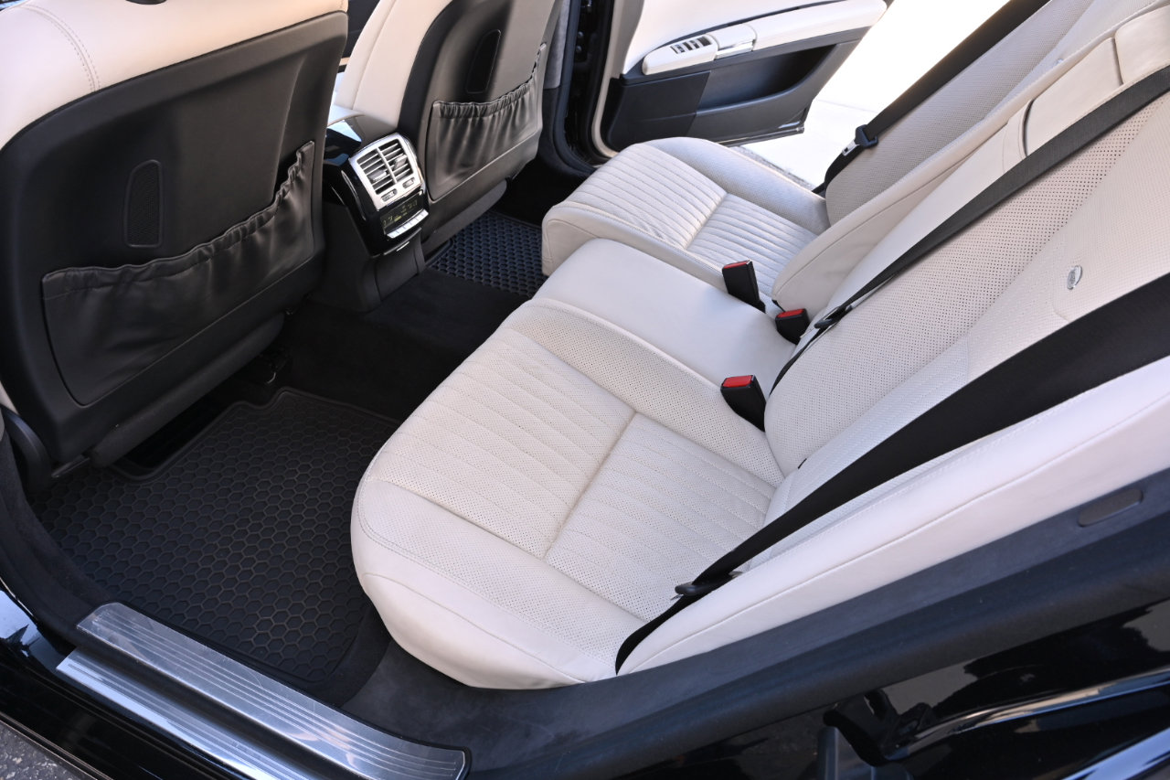 Used 2008 Mercedes-Benz S 550 image 24