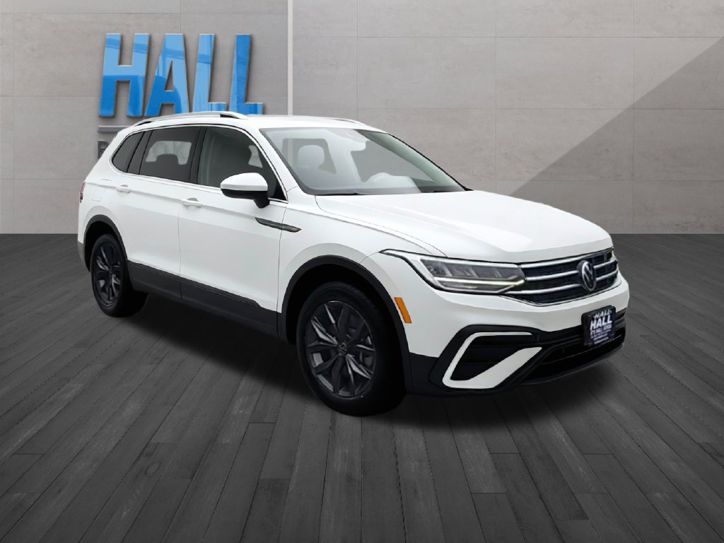 Certified 2023 Volkswagen Tiguan SE FWD image 9