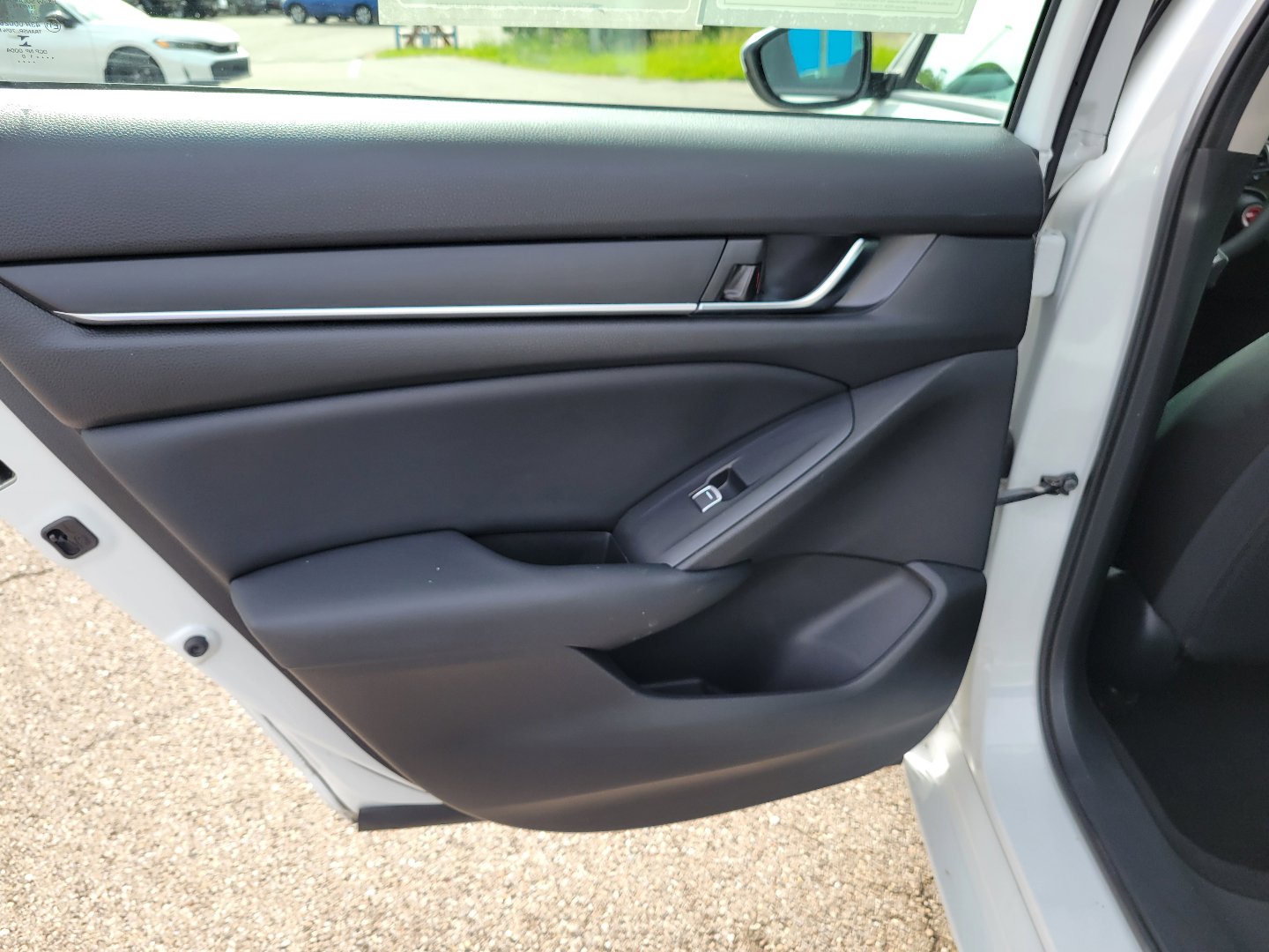 Certified 2018 Honda Accord LX image 13