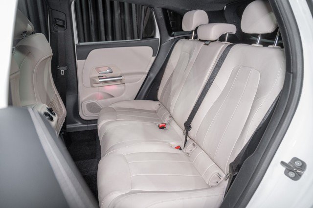 Certified 2025 Mercedes-Benz GLA 250 4MATIC image 12
