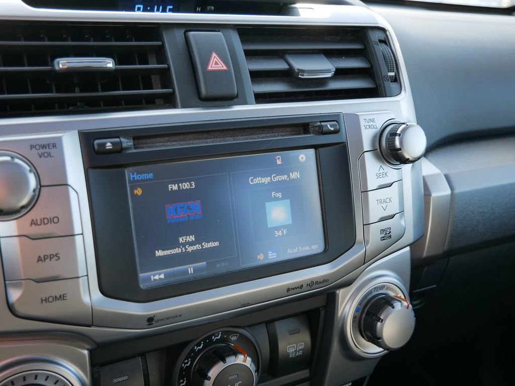 Used 2017 Toyota 4Runner SR5 Premium image 18