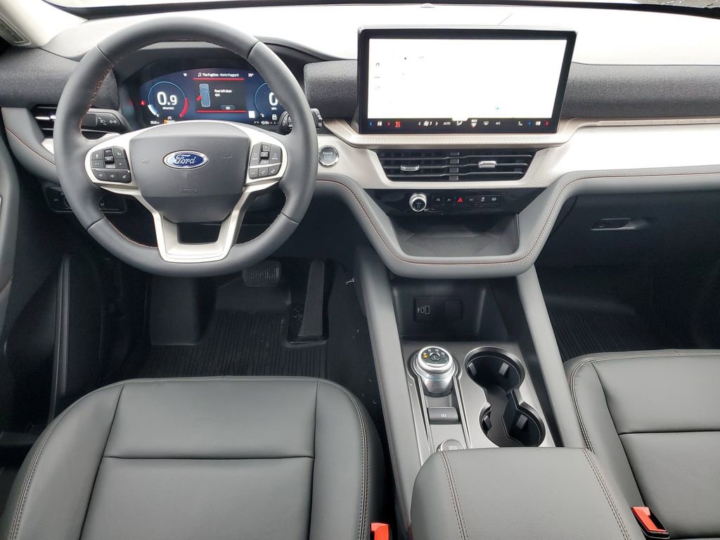 New 2026 Ford Explorer Active w/ Active Comfort Package image 26