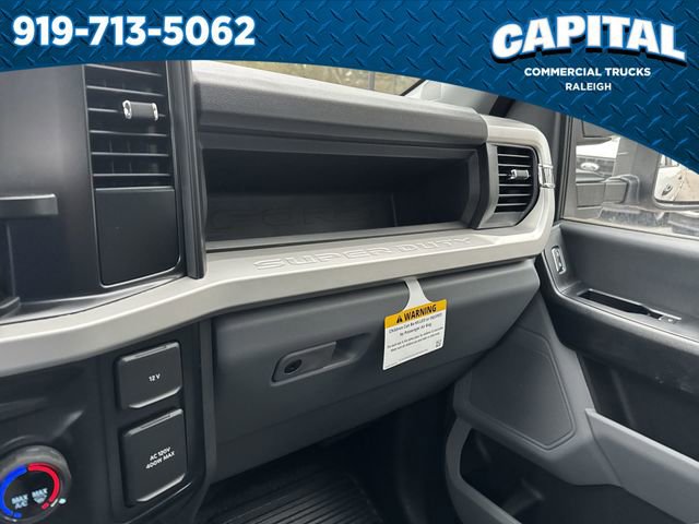 New 2026 Ford F250 XL w/ XL Chrome Package image 27