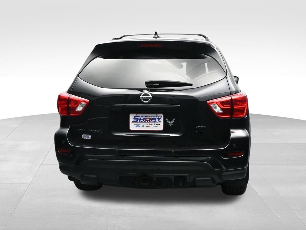 Used 2020 Nissan Pathfinder SL AWD/4WD image 4