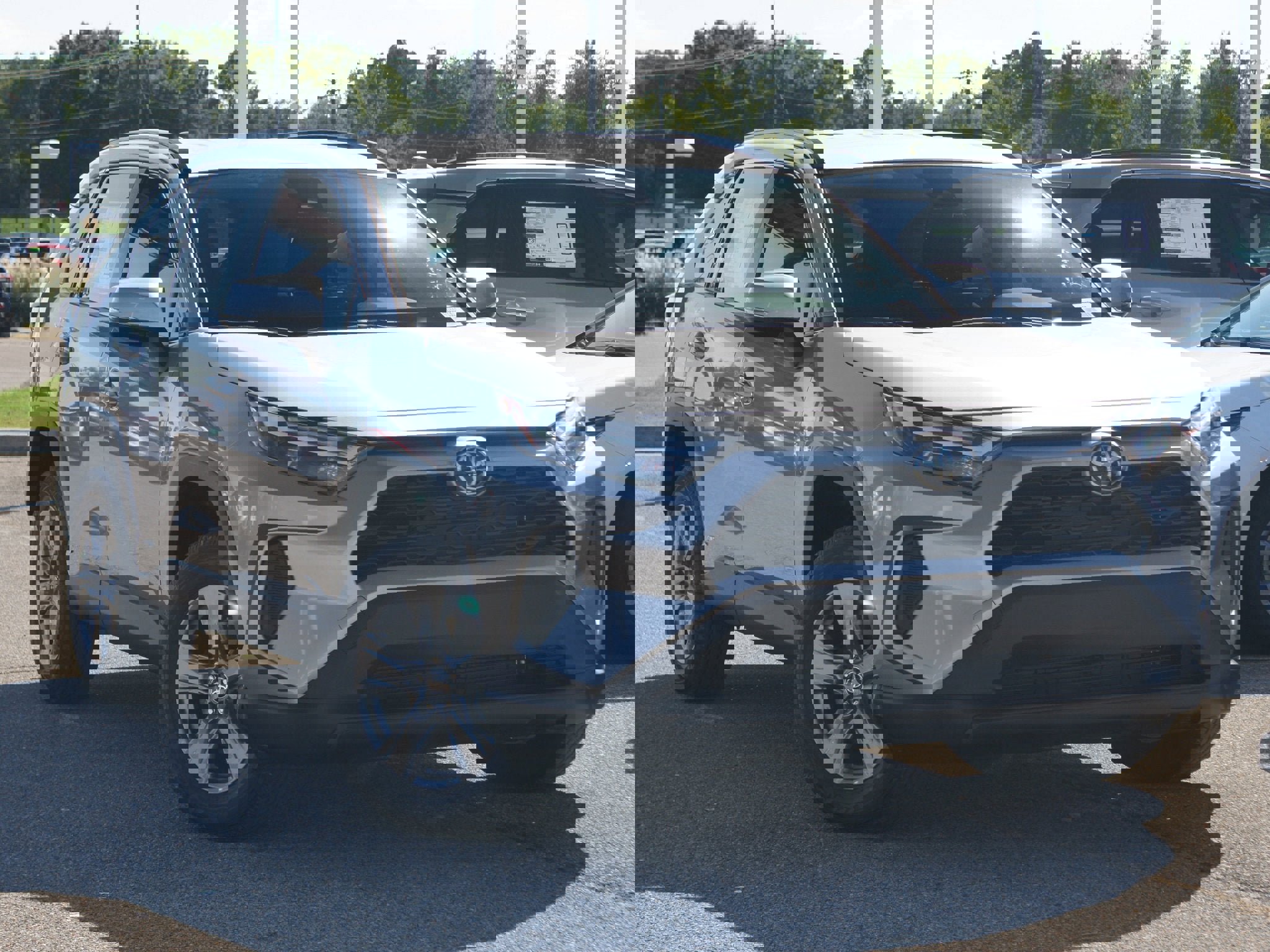 New 2025 Toyota RAV4 LE image 4