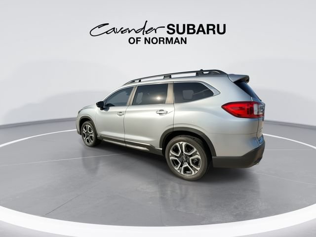 Used 2025 Subaru Ascent Limited AWD/4WD image 7