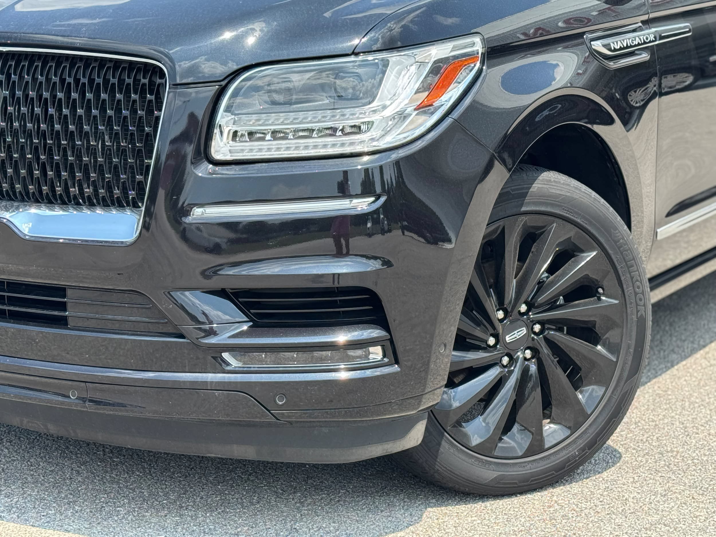Used 2021 Lincoln Navigator Reserve RWD image 4