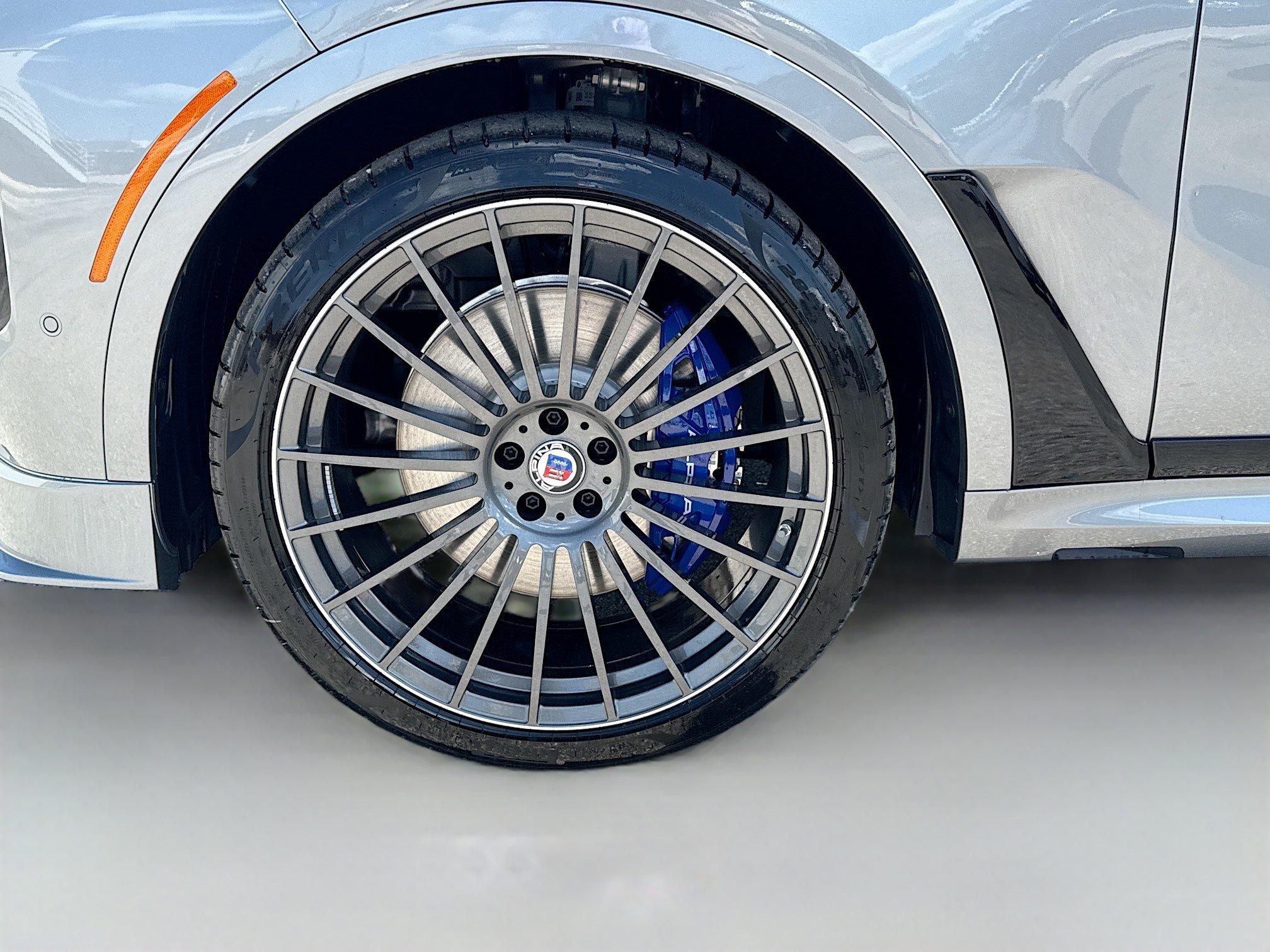 New 2026 BMW ALPINA XB7 AWD/4WD image 44