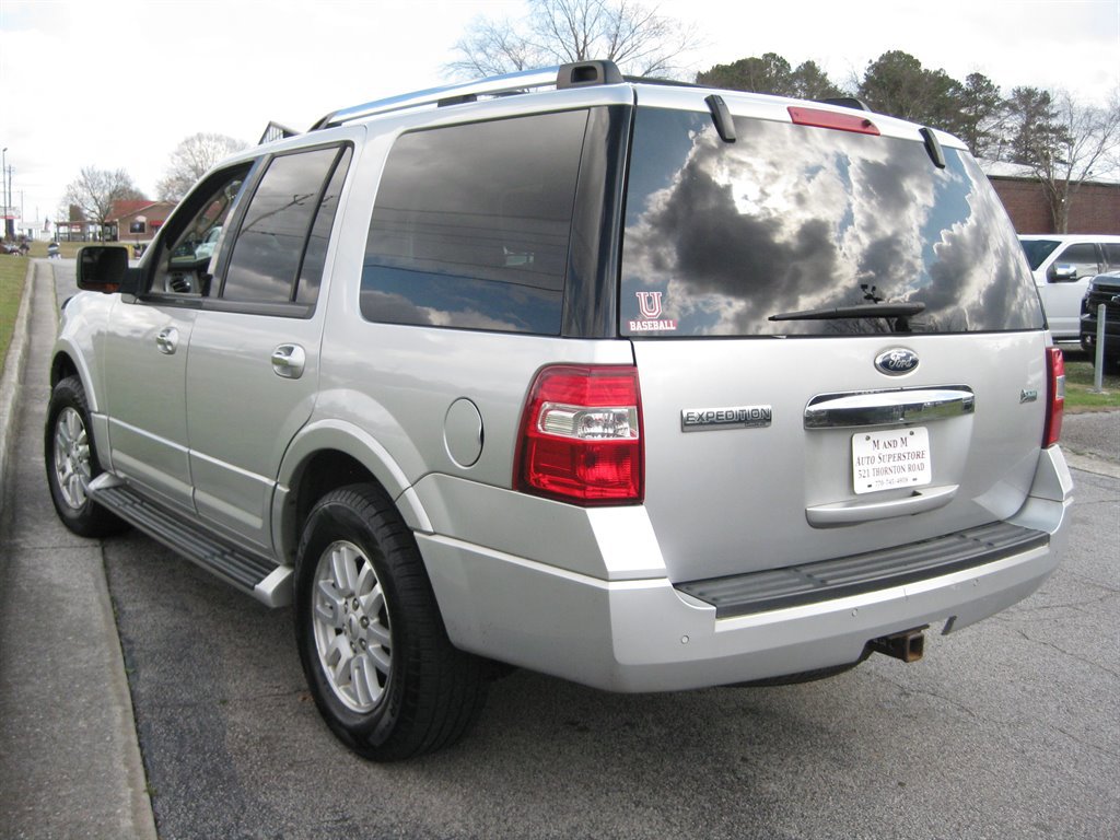 Used 2013 Ford Expedition Limited RWD image 5