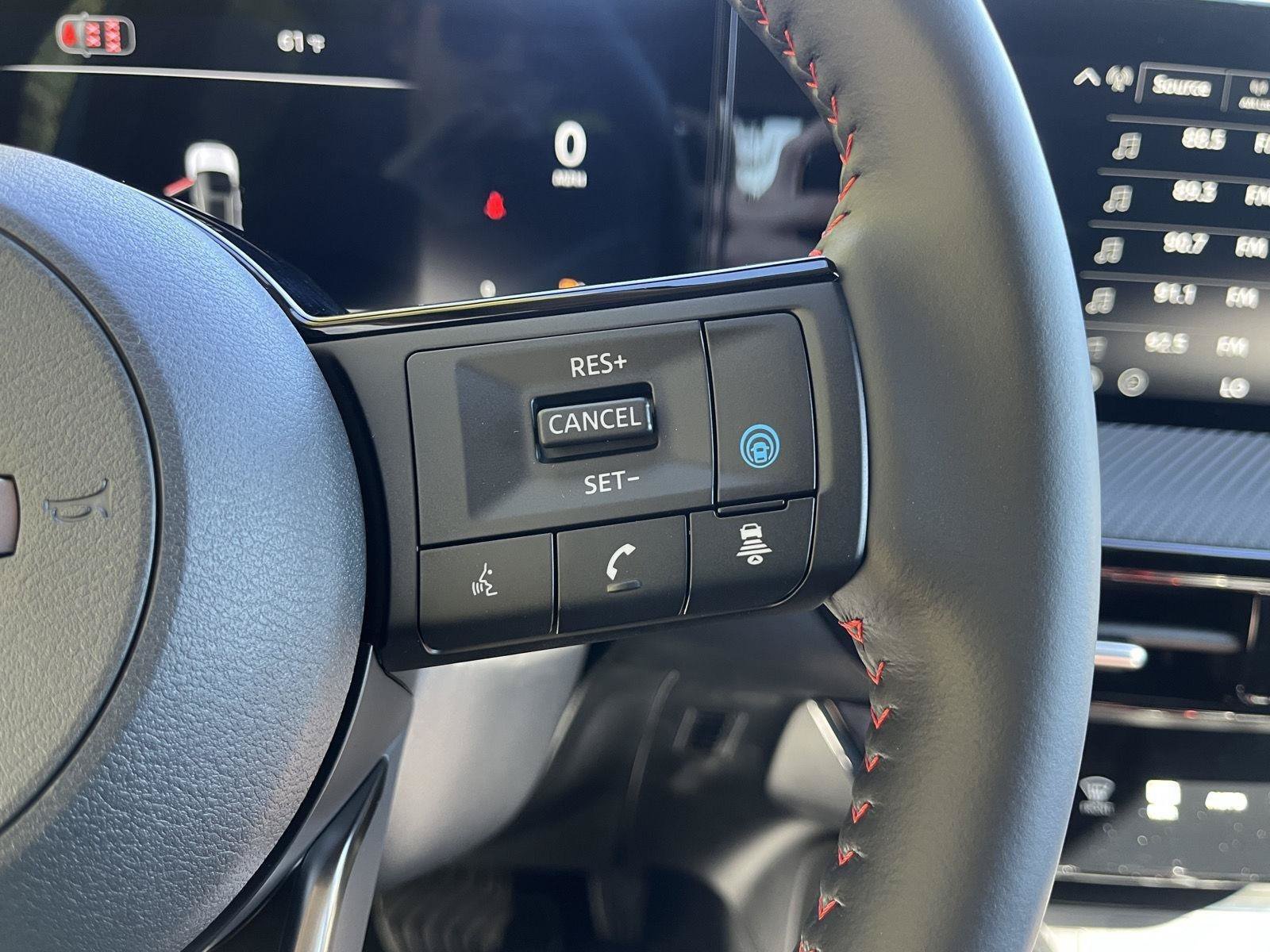 New 2027 Nissan Kicks SR AWD/4WD image 27