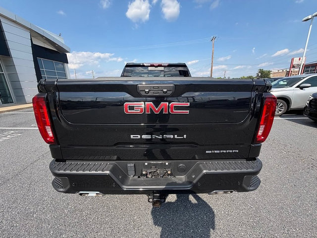 Certified 2023 GMC Sierra 1500 Denali w/ Denali Reserve Package AWD/4WD image 4