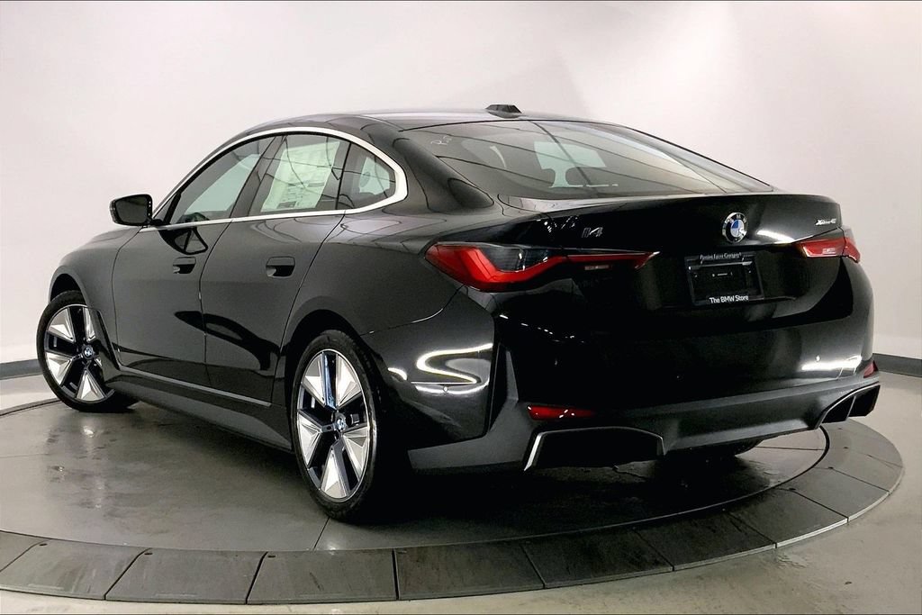 New 2026 BMW i4 xDrive40i w/ Premium Package AWD/4WD image 2