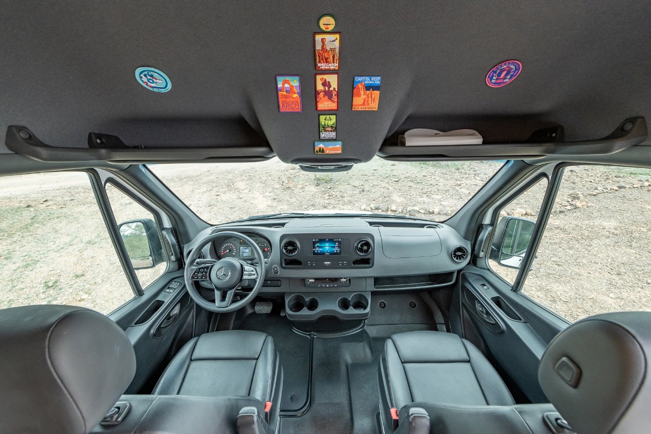 Used 2019 Mercedes-Benz Sprinter 4x4 144 image 43