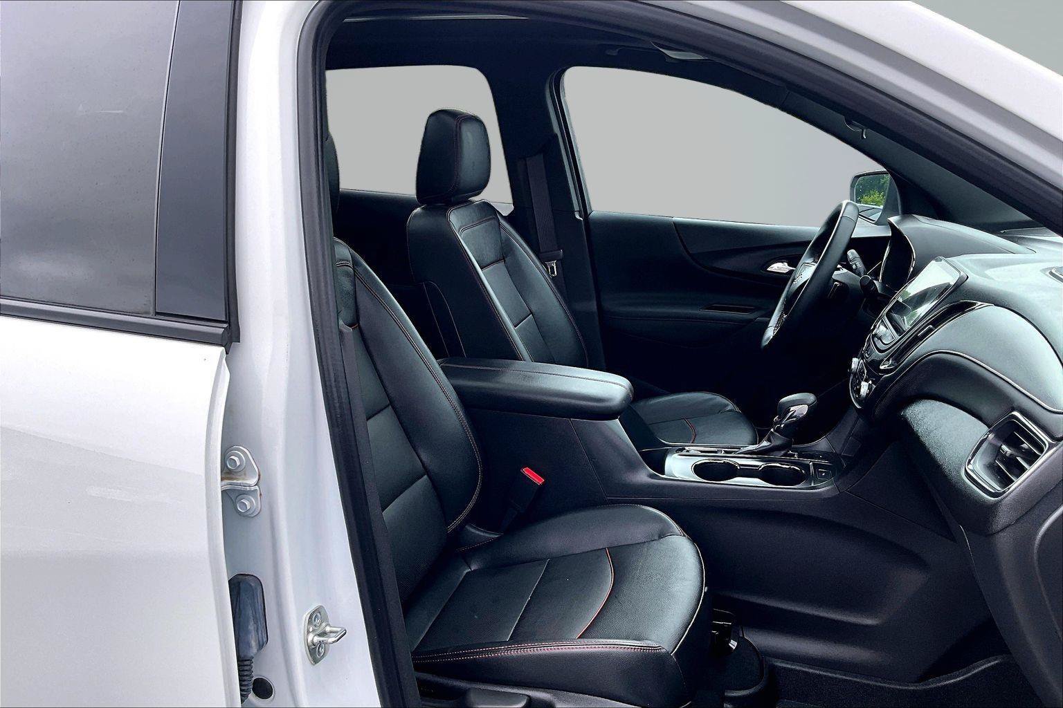 Used 2024 Chevrolet Equinox RS w/ RS Leather Package AWD/4WD image 8