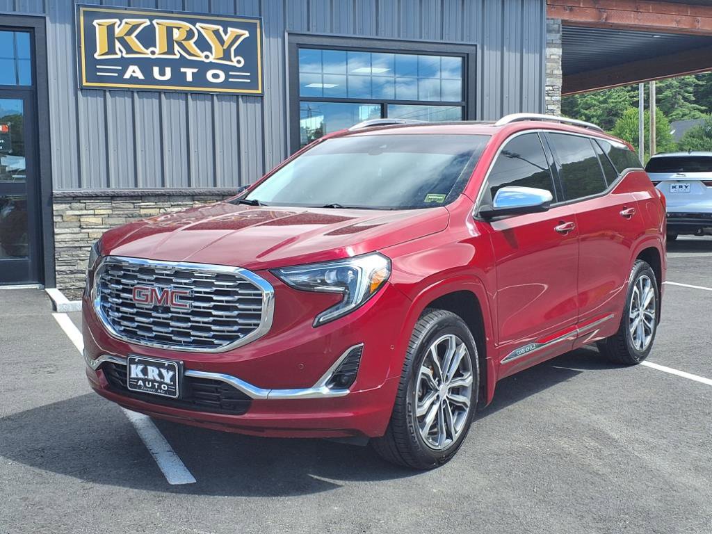Used 2019 GMC Terrain Denali w/ Advanced Safety Package image 1