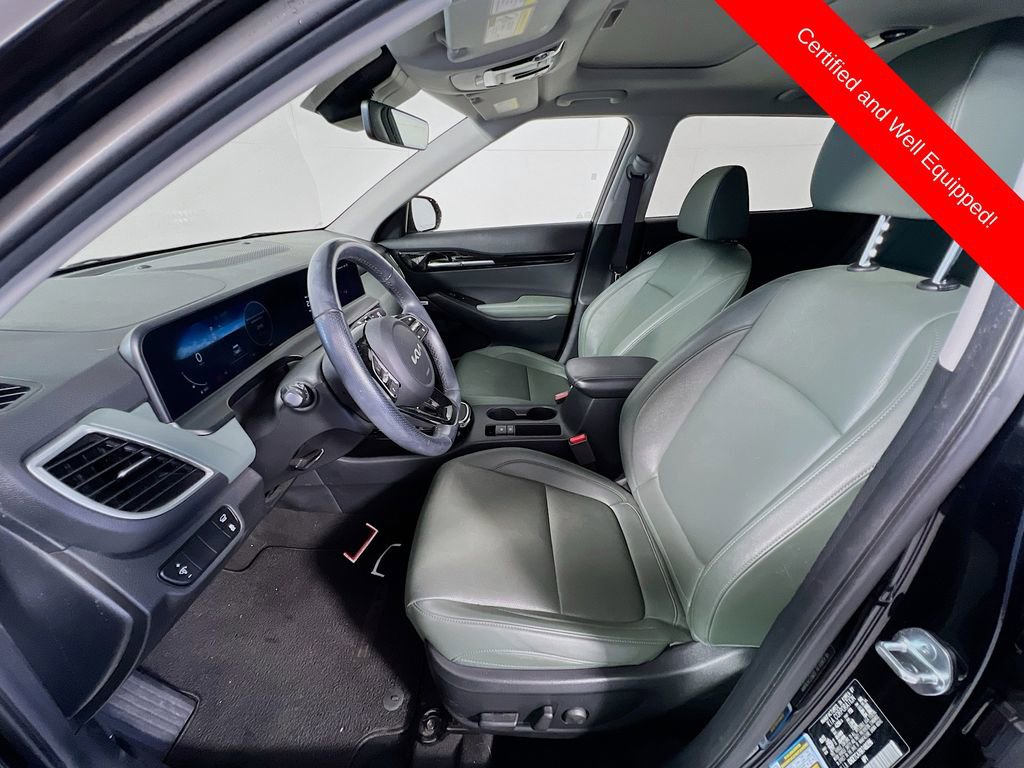 Certified 2024 Kia Seltos SX w/ SX Sunroof Package AWD/4WD image 13