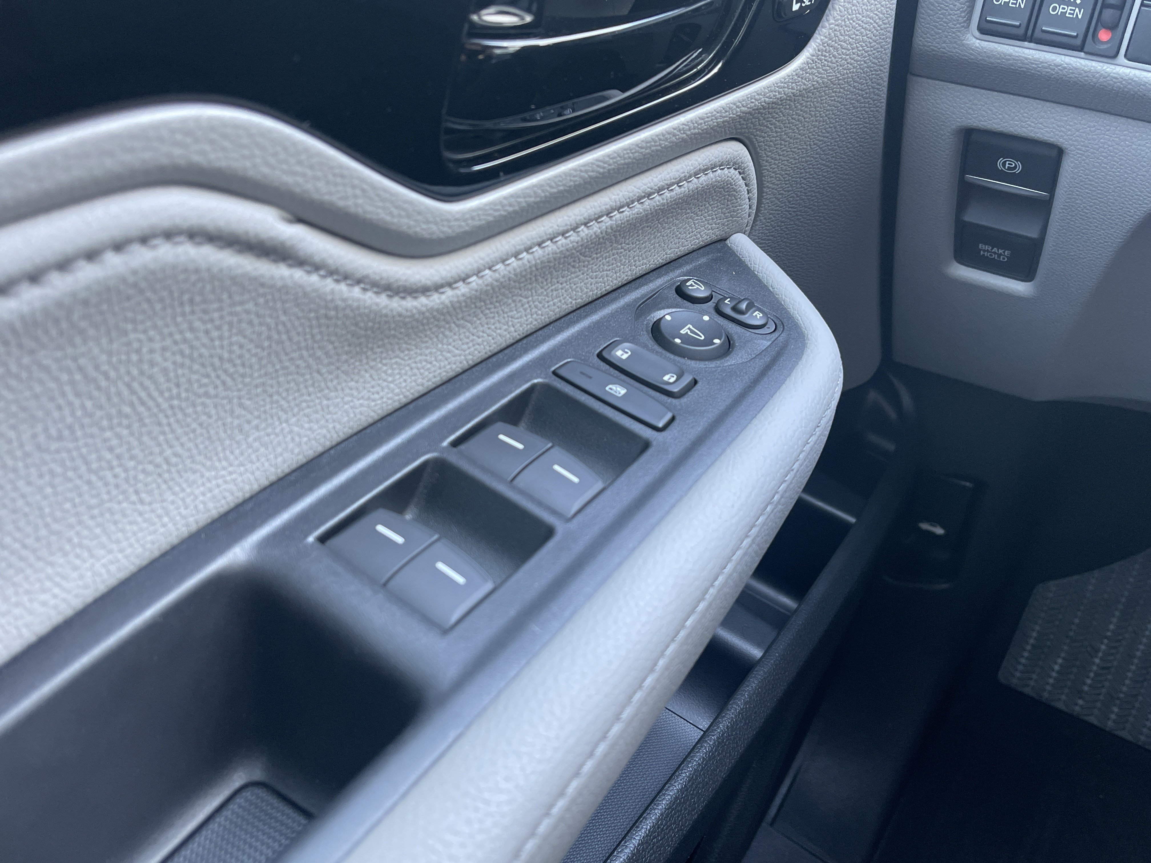 Certified 2024 Honda Odyssey Elite image 23