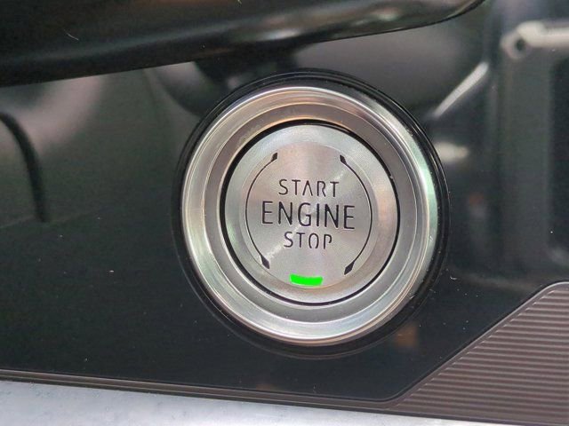 Used 2023 Chevrolet Corvette Stingray Convertible w/ Z51 Performance Package image 23