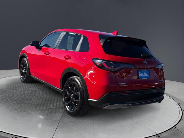 Used 2024 Honda HR-V Sport image 3
