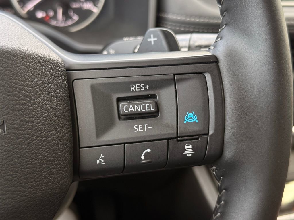 Used 2026 Nissan Rogue SV image 27