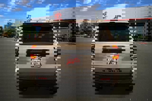 New 2026 Toyota 4Runner SR5 image 3