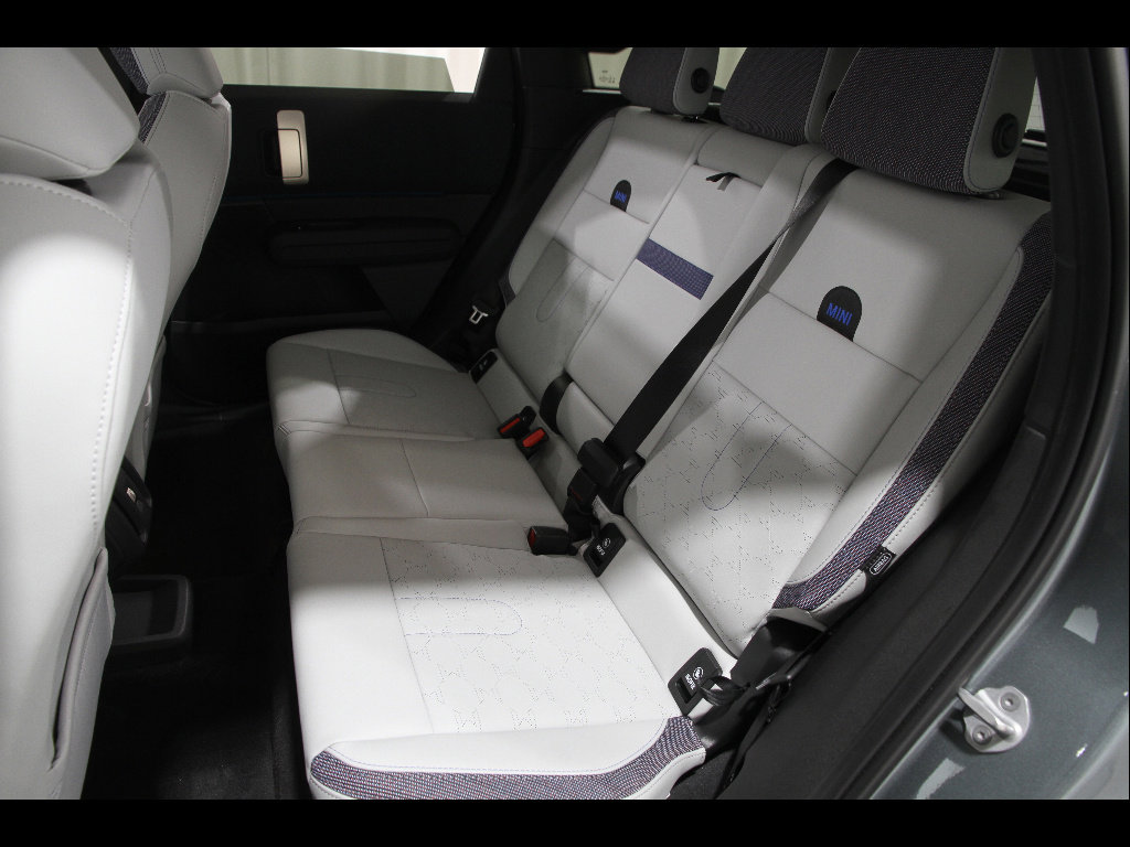 Certified 2026 MINI Cooper Countryman S image 19