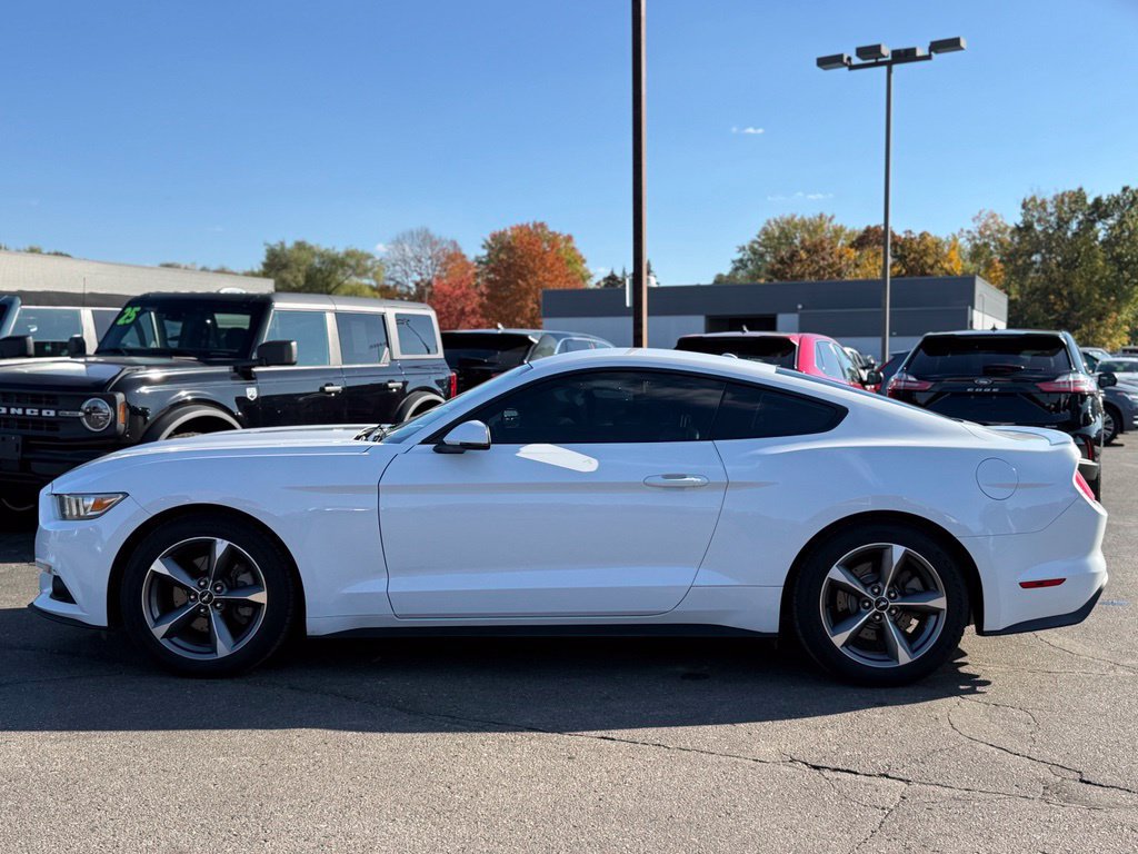 Used 2016 Ford Mustang Premium w/ Equipment Group 201A RWD image 30