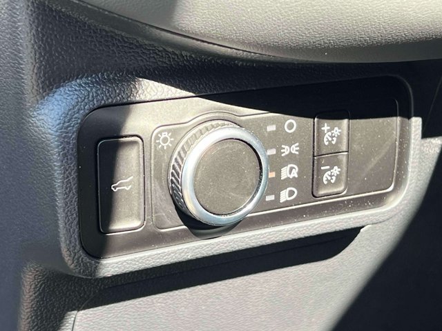 Used 2026 Ford Explorer Active AWD/4WD image 23
